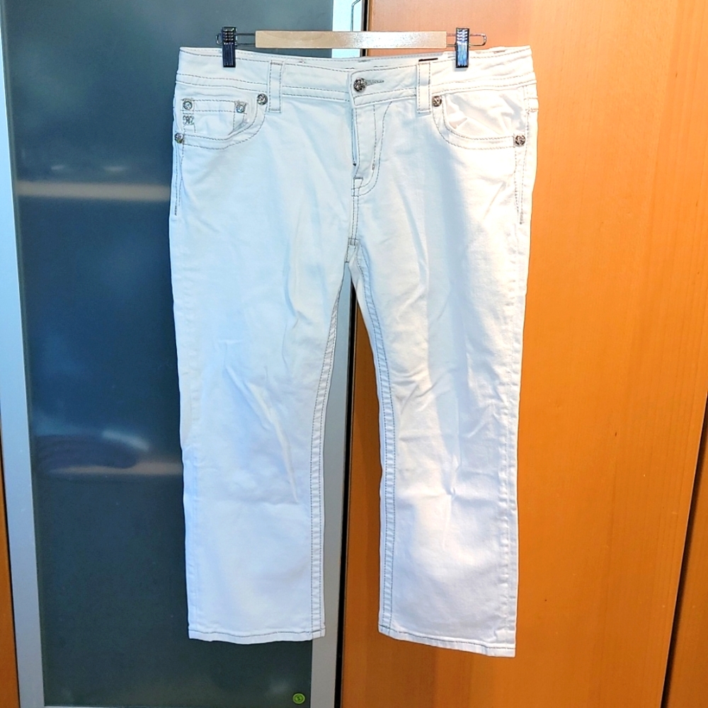 Miss Me Cuffed Capri Women's size 32